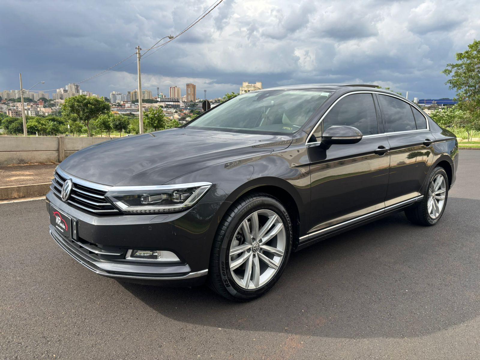 Passat VW HighLine TSI AT 2018