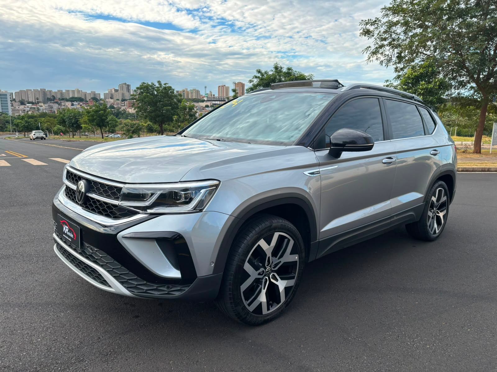 Taos HighLine 1.4 250 TSI 2024